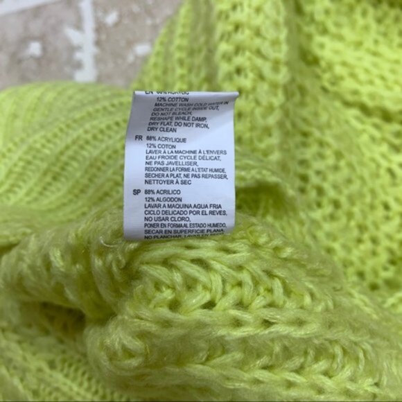 CLOTH chunky knit sweater - Picture 7 of 7